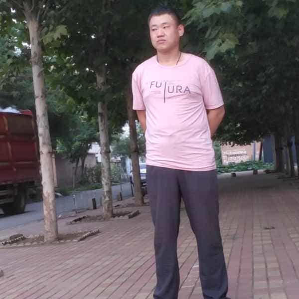 35岁岁河北单身帅哥 - 新疆吉缘网