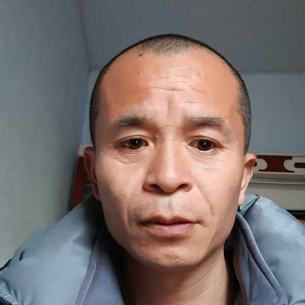 43岁岁河南单身帅哥 - 新疆吉缘网
