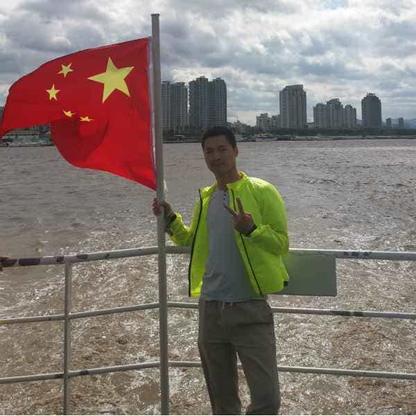 31岁岁浙江单身帅哥 - 新疆吉缘网