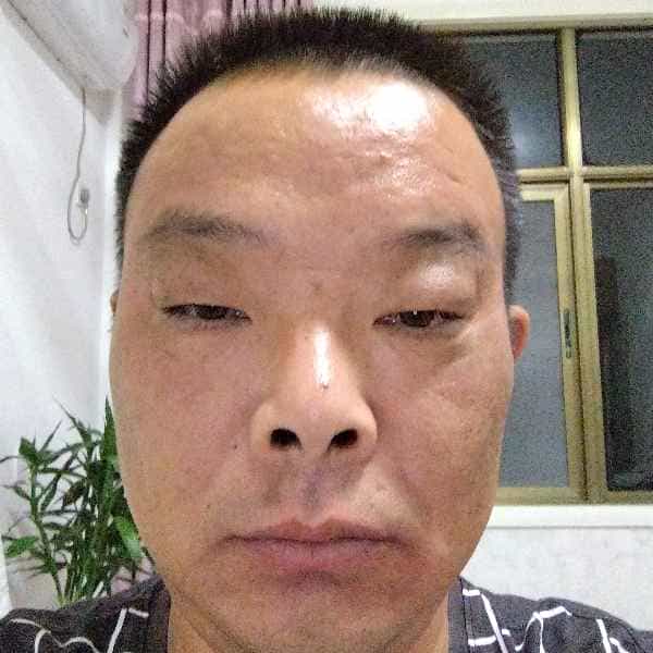 48岁岁江苏单身帅哥 - 新疆吉缘网