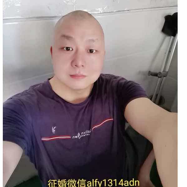 45岁岁湖南单身帅哥 - 新疆吉缘网