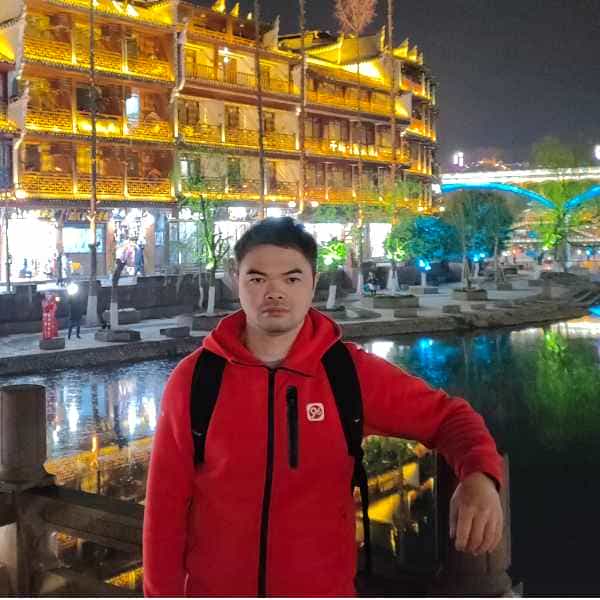 39岁岁广东单身帅哥 - 新疆吉缘网