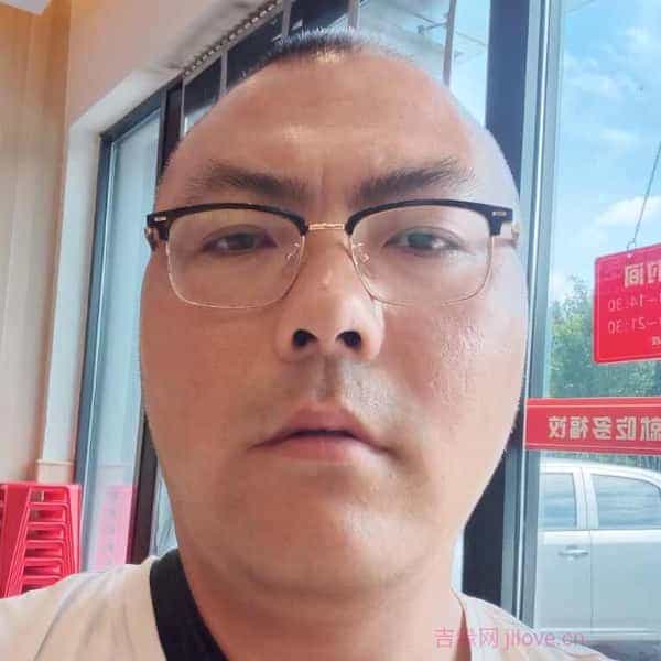 40岁岁山东单身帅哥 - 新疆吉缘网